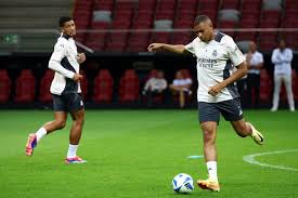 更多精彩的 更多精彩的