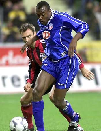 织中始终扮 织中始终扮